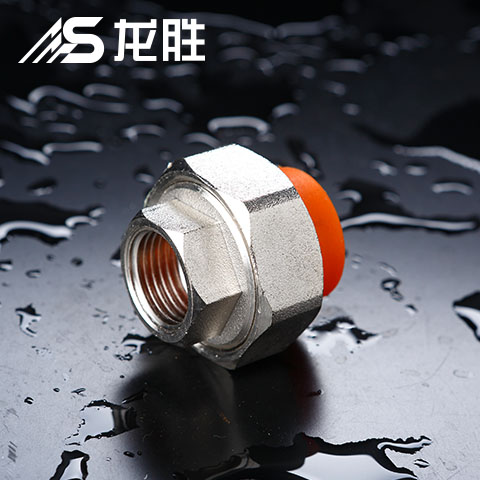 龍勝水管和偉星哪個(gè)好？要論性?xún)r(jià)比還是得選它！